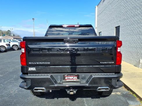 Used 2024 Chevrolet Silverado 1500 Custom Trail Boss image 4
