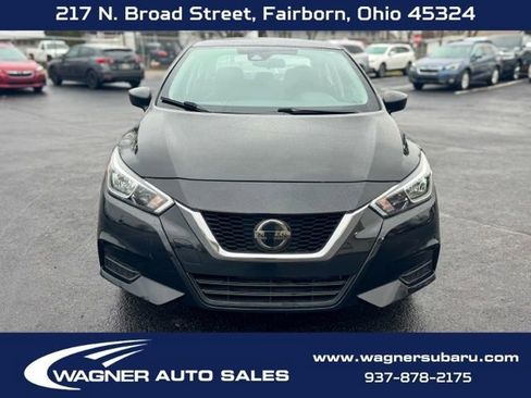 Used 2021 Nissan Versa S image 2