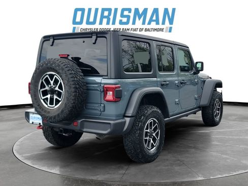 Used 2024 Jeep Wrangler Unlimited Rubicon image 6