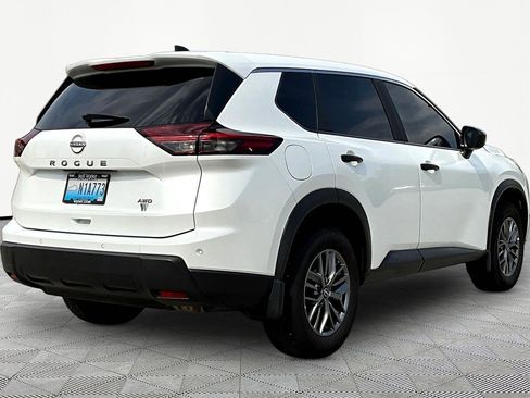 Certified 2024 Nissan Rogue S AWD/4WD image 6