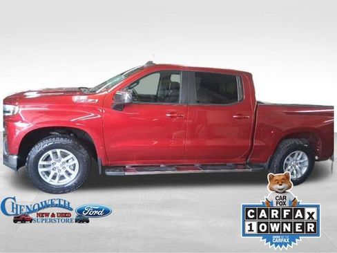 Used 2021 Chevrolet Silverado 1500 LT w/ Diesel Off-Road Package image 2
