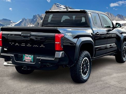 Used 2024 Toyota Tacoma TRD Off-Road image 2