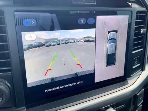 Used 2025 Ford F150 Lariat w/ Equipment Group 501A Mid image 26