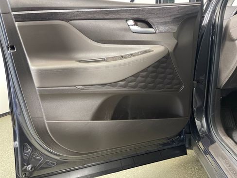 Used 2020 Hyundai Santa Fe SE image 20