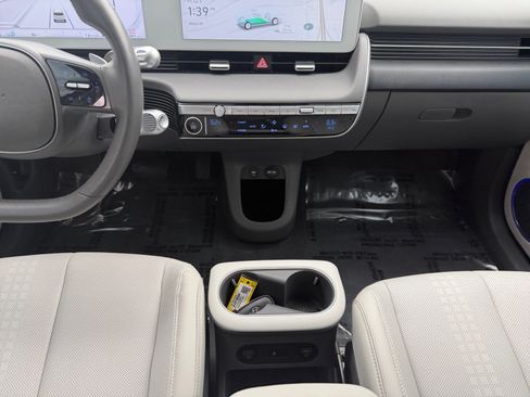 Certified 2024 Hyundai Ioniq 5 Limited AWD/4WD image 13