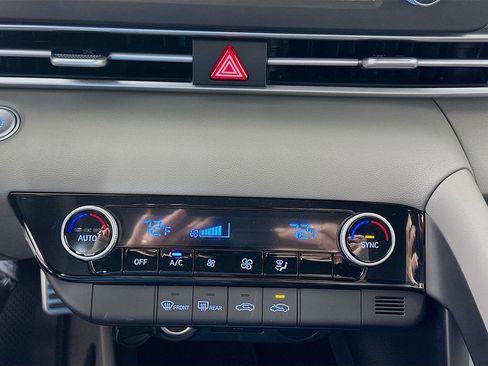 New 2026 Hyundai Elantra Sport image 13