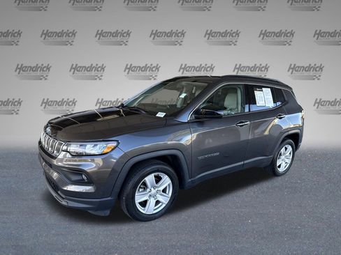 Used 2022 Jeep Compass Latitude w/ Sun and Sound Group image 4