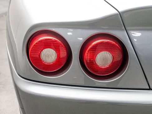 Used 1999 Ferrari 550 Maranello Coupe RWD image 33