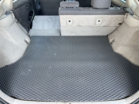 Used 2010 Toyota Prius Three FWD image 17