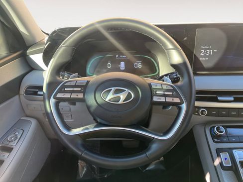 Certified 2024 Hyundai Palisade SEL image 12