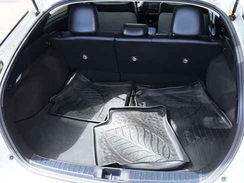 Used 2016 Toyota Prius Three Touring image 24