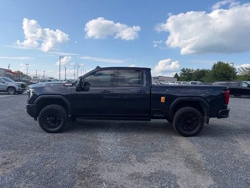 Used 2024 GMC Sierra 2500 Denali w/ Denali Reserve Package AWD/4WD image 5