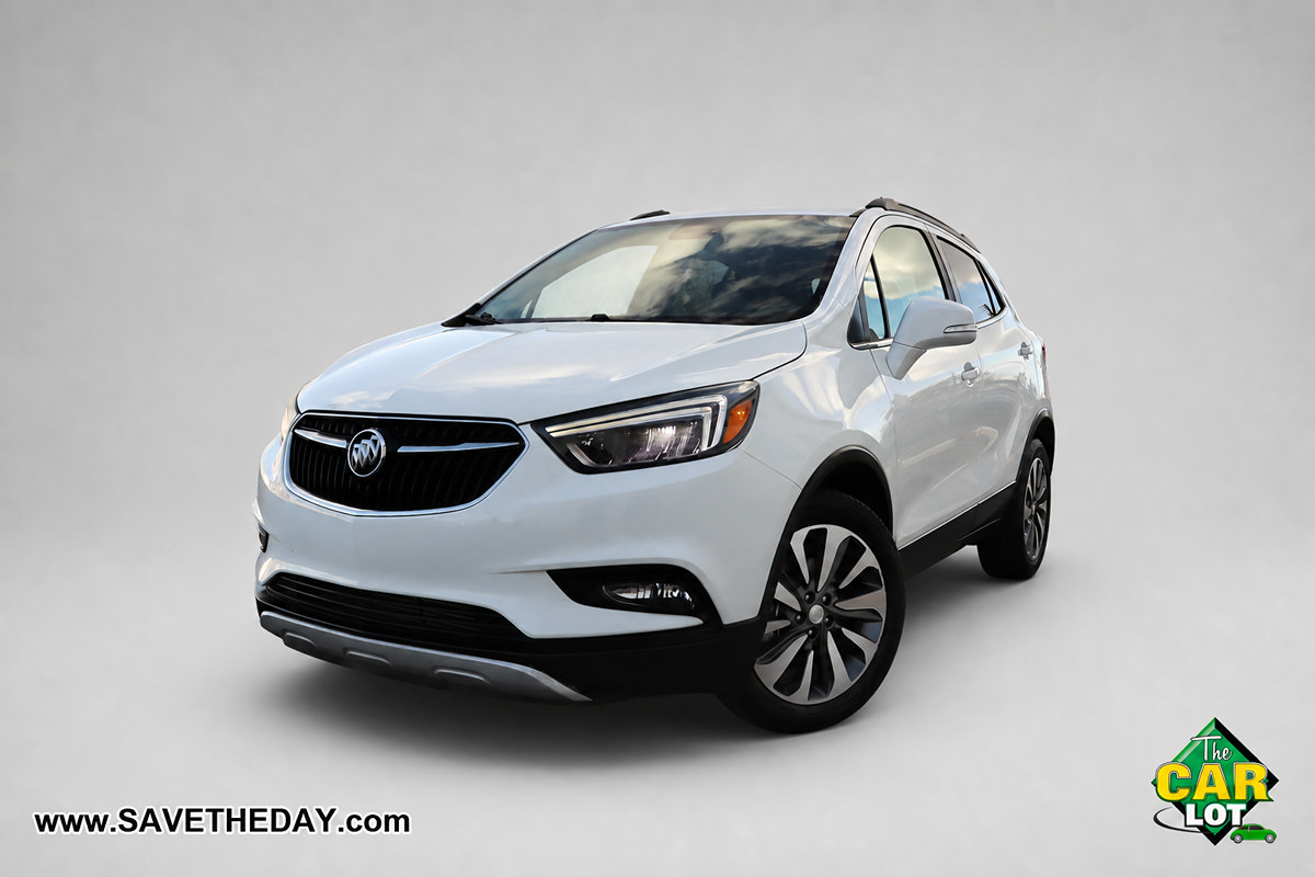 Used 2017 Buick Encore Essence FWD image 1