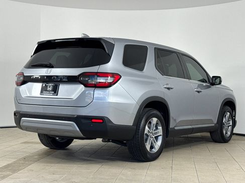 Certified 2025 Honda Pilot EX-L image 6