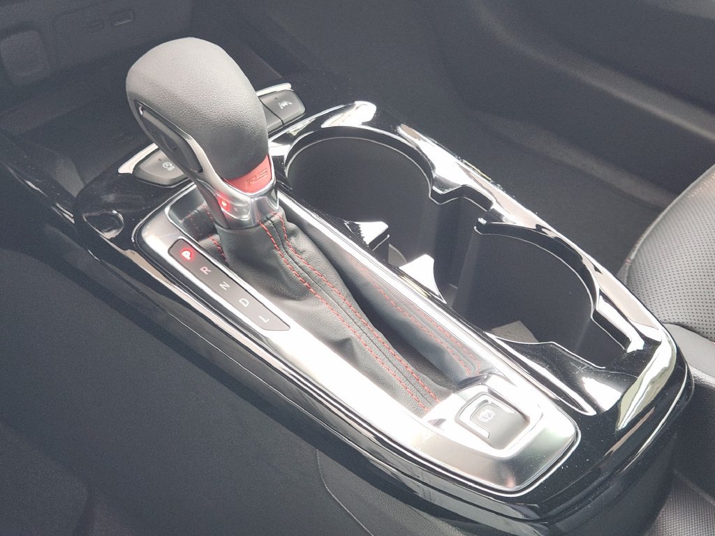 New 2026 Chevrolet Trax RS w/ Sunroof Package FWD image 15
