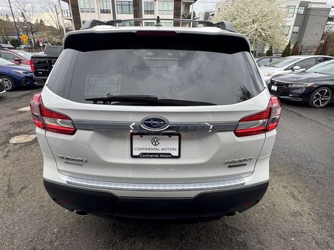 Used 2019 Subaru Ascent Touring w/ Popular Package #3 AWD/4WD image 9