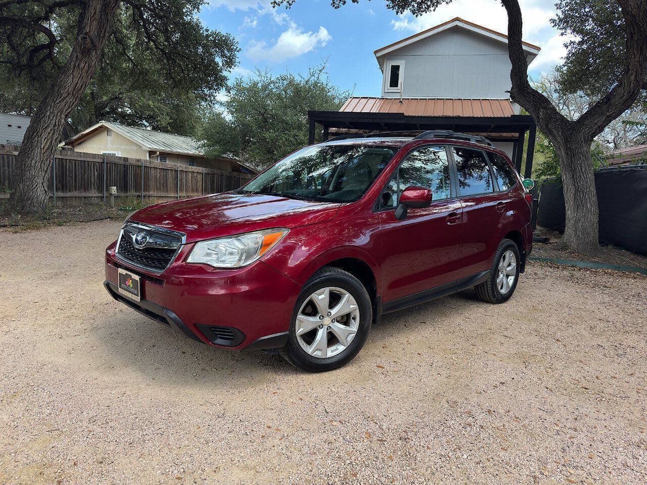 Used 2014 Subaru Forester 2.5i Premium w/ All-Weather Package AWD/4WD image 3