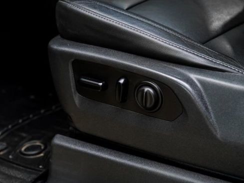 Used 2019 Chevrolet Silverado 1500 RST w/ All-Star Edition image 58