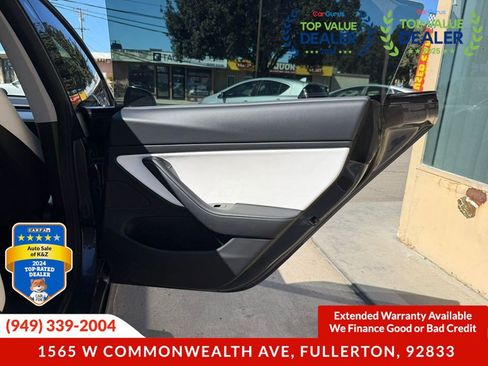 Used 2018 Tesla Model 3 Mid Range RWD image 25