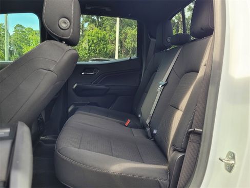 Used 2024 Chevrolet Colorado LT w/ LT Convenience Package image 10