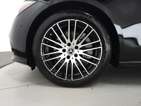 Certified 2026 Mercedes-Benz C 300 4MATIC Sedan image 32