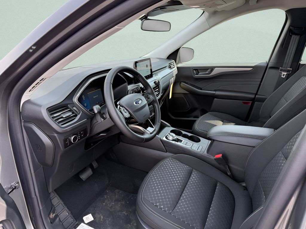 New 2026 Ford Escape Active w/ Cold Weather Package AWD/4WD image 3