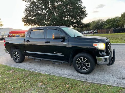 Used 2015 Toyota Tundra SR5 w/ SR5 Upgrade Package image 7