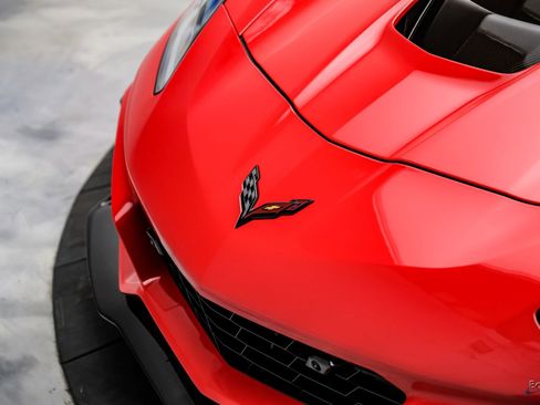 Used 2019 Chevrolet Corvette ZR1 image 41