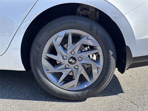New 2026 Hyundai Elantra Blue image 19