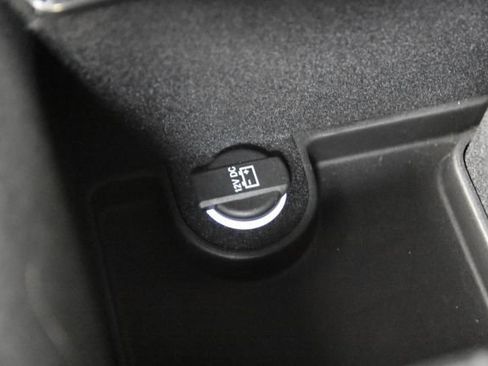 Used 2023 Dodge Charger GT image 36