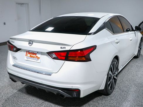 Used 2021 Nissan Altima 2.5 SR FWD image 7