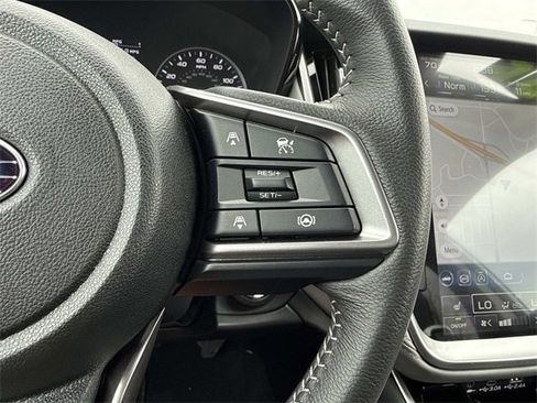 Used 2025 Subaru Outback Premium image 27