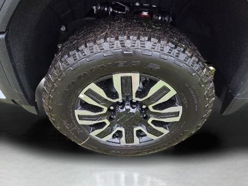 New 2026 GMC Sierra 2500 Denali Ultimate AWD/4WD image 9