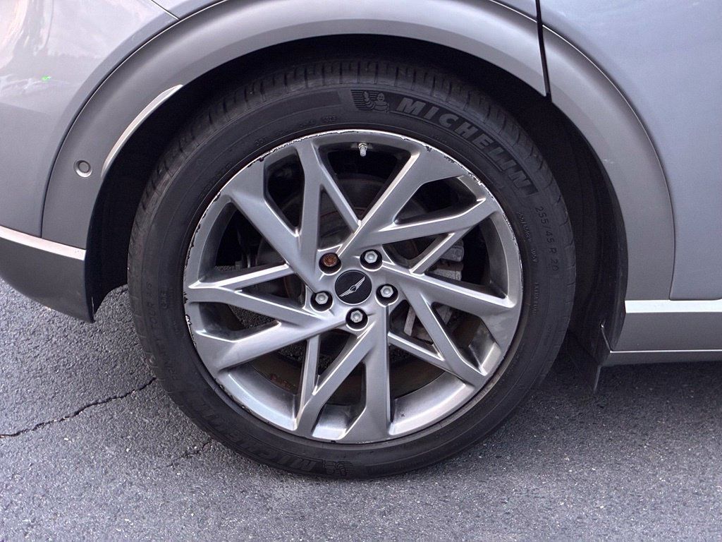 Used 2024 Genesis GV60 Advanced AWD/4WD image 60