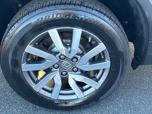 Used 2022 Honda Pilot Black Edition image 9