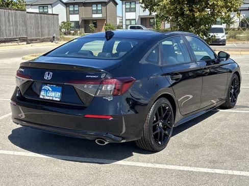 Used 2025 Honda Civic Sport image 6