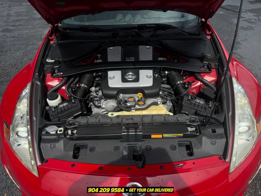 Used 2016 Nissan 370Z Coupe RWD image 35