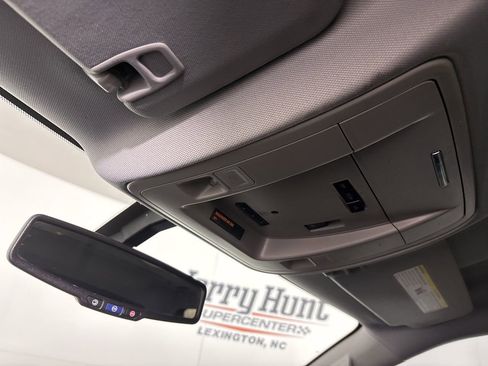 Used 2015 GMC Sierra 1500 SLE w/ SLE Value Package image 18