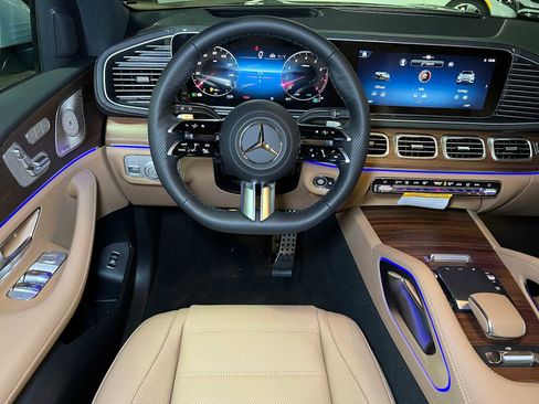 New 2026 Mercedes-Benz GLS 450 4MATIC image 51