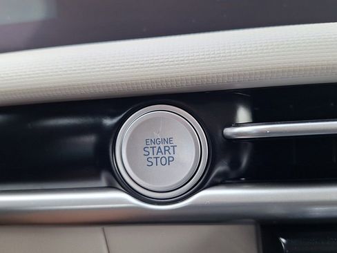 New 2025 Hyundai Tucson SE image 23