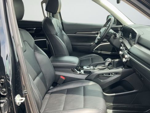 Used 2023 Kia Telluride S w/ S Sunroof Package FWD image 22