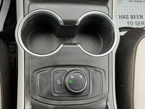 Used 2018 GMC Terrain SLE image 39