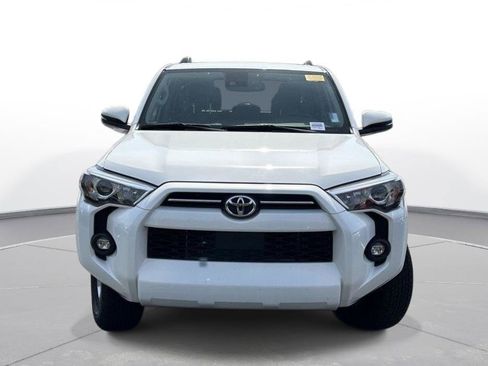 Certified 2023 Toyota 4Runner SR5 Premium w/ Moonroof Package image 3