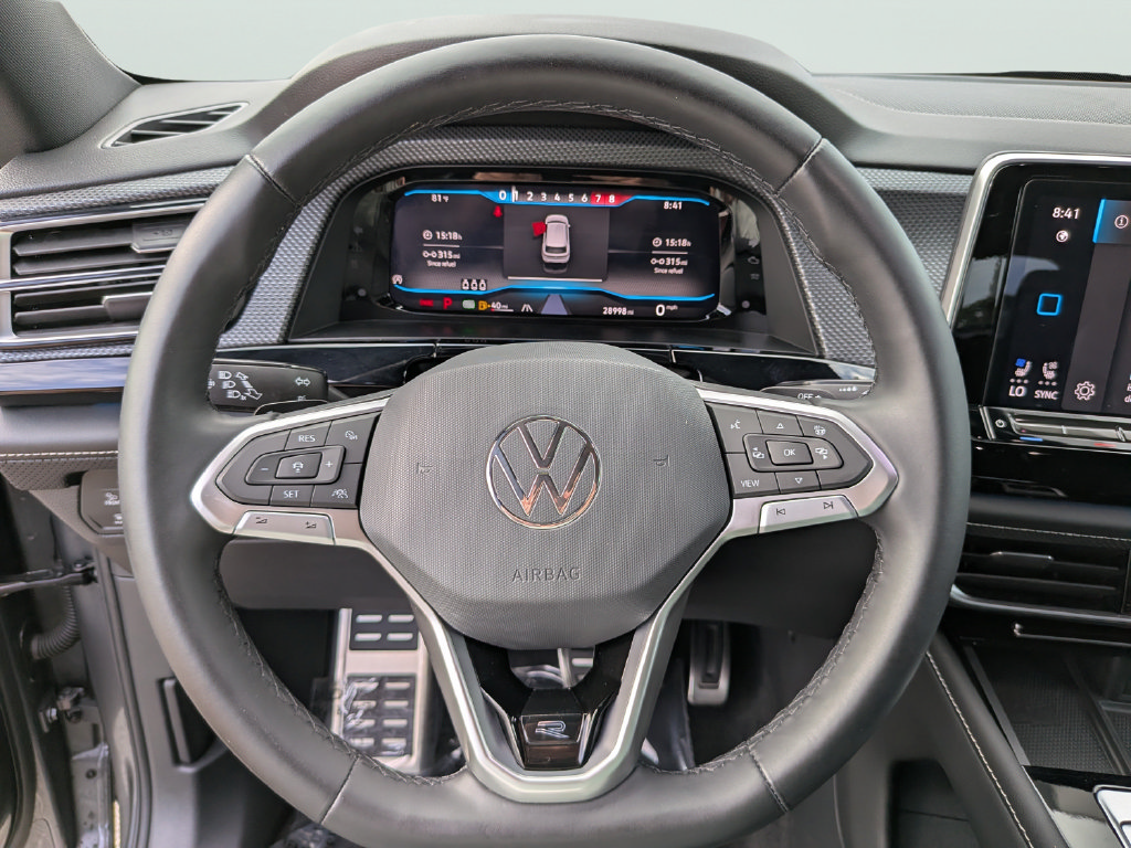 Certified 2024 Volkswagen Atlas Cross Sport SEL R-Line AWD/4WD image 29