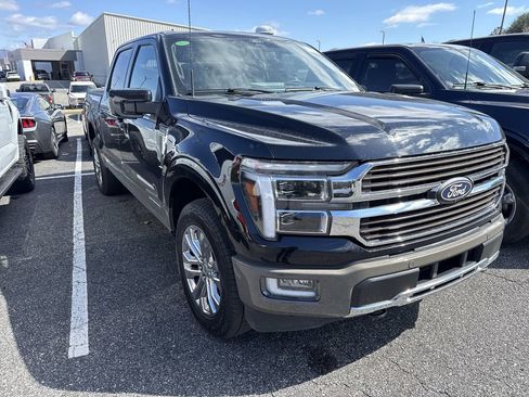 Used 2025 Ford F150 King Ranch w/ FX4 Off-Road Package image 2