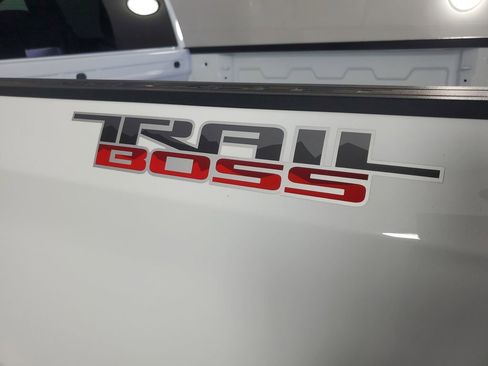 New 2026 Chevrolet Silverado 1500 Custom Trail Boss w/ Turbomax Blackout Package AWD/4WD image 33
