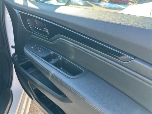 Used 2023 Honda Odyssey Touring image 32