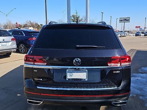 Used 2022 Volkswagen Atlas SE image 6