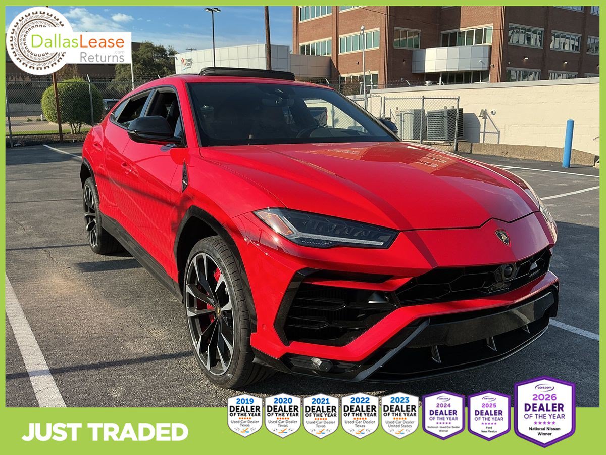Used 2022 Lamborghini Urus AWD/4WD image 1