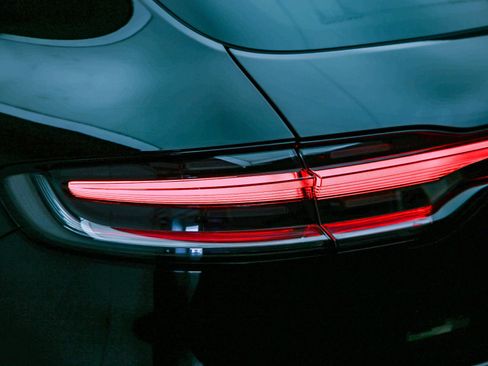 Certified 2026 Porsche Macan S AWD/4WD image 15